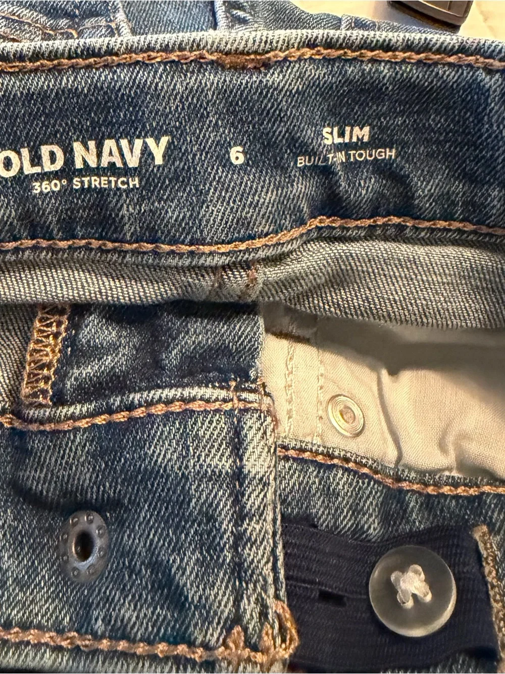 Old Navy slim straight
